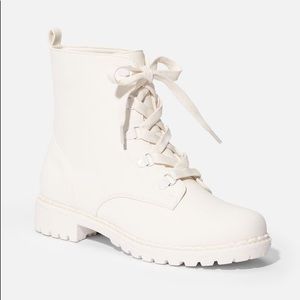 ShoeDazzle Jordyn Lug Combat Boots White